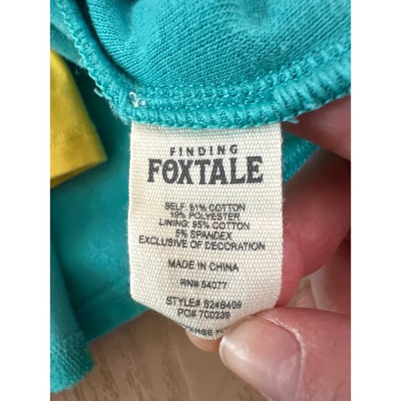 Finding Foxtale Kids White Ruffle Top & Teal Pleated Skort Set Size 8/10 Cotton - Picture 3 of 6